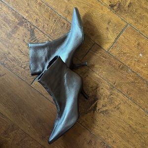 Well-made brazilian leather boots